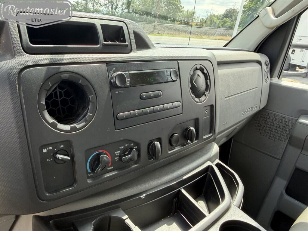 ford e-series cutaway 2019 1FDXE4FS0KDC38972 image ford e-series cutaway 2019 1FDXE4FS0KDC38972 image